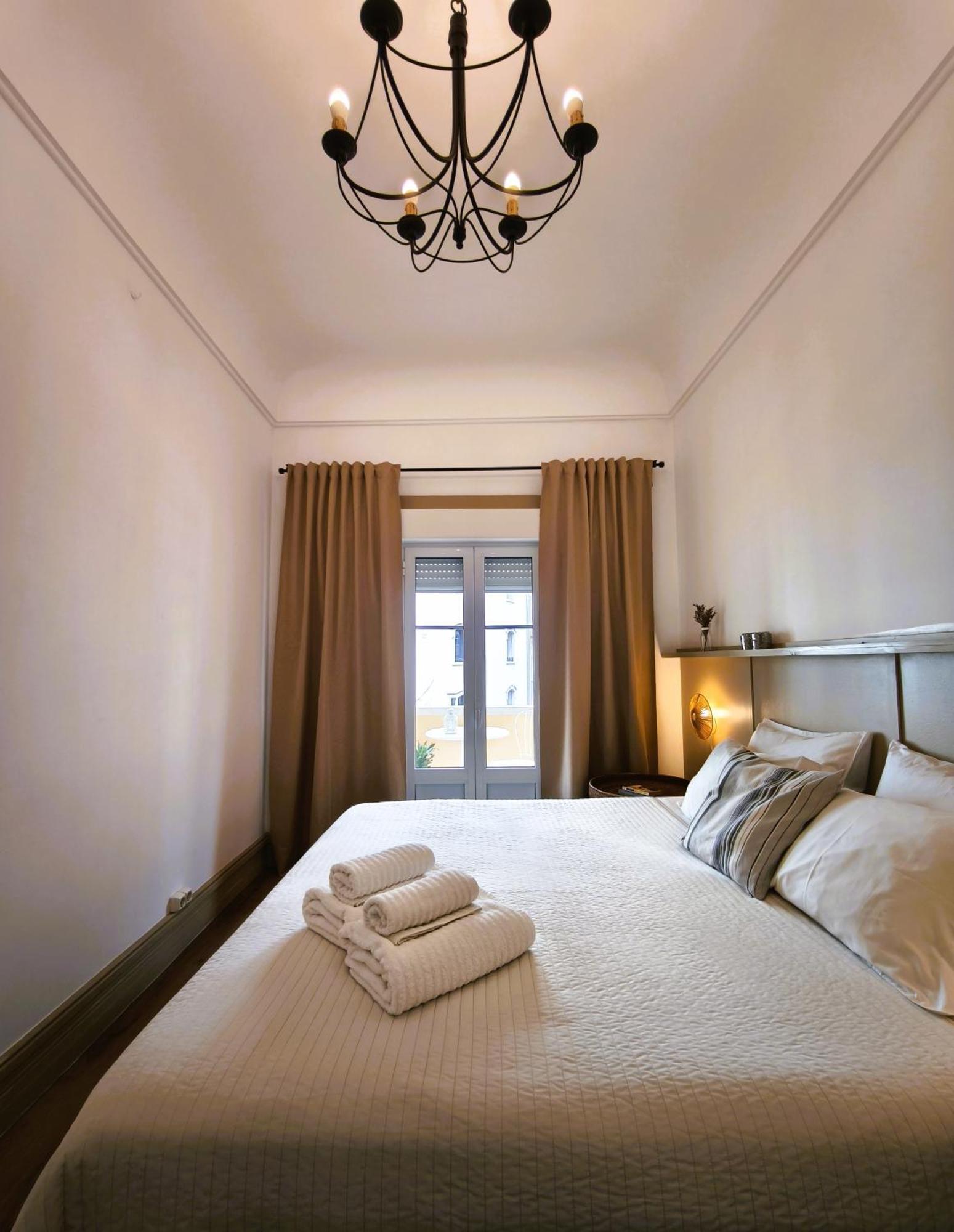 Ey Lisbon Guesthouse エクステリア 写真