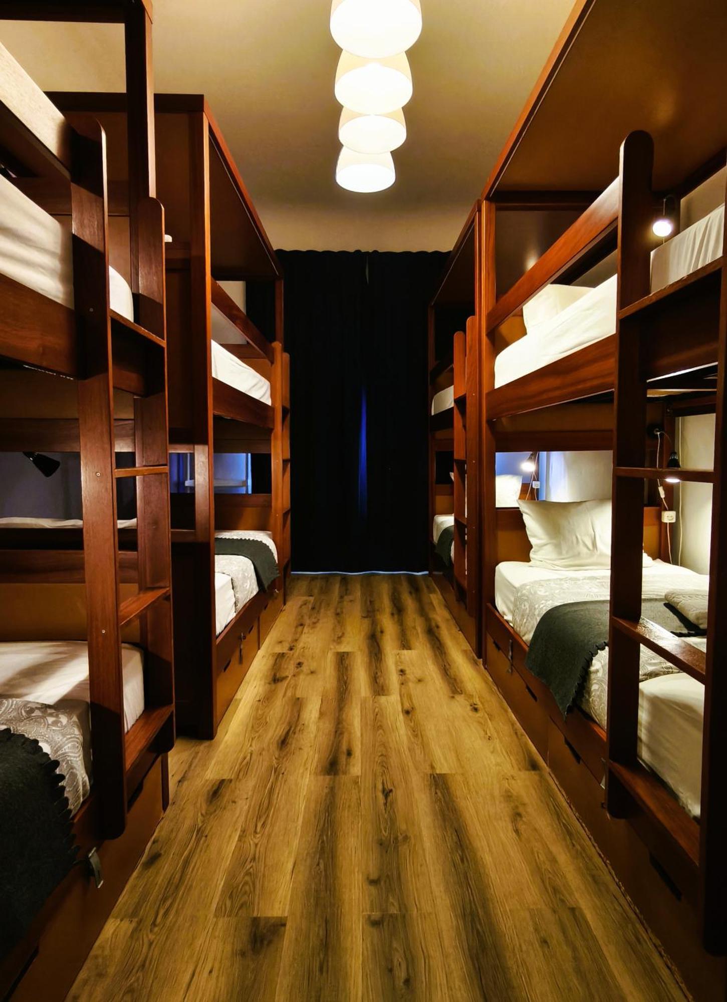 Ey Lisbon Guesthouse エクステリア 写真