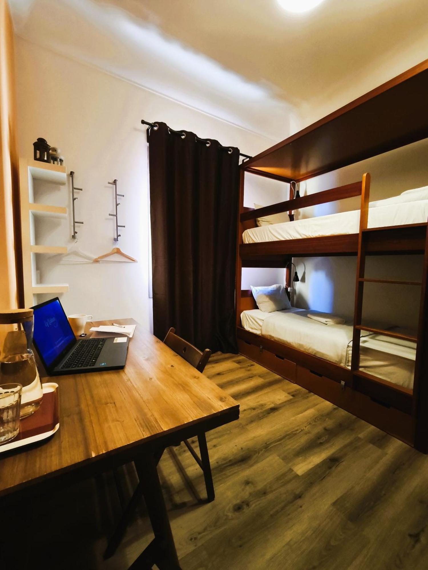 Ey Lisbon Guesthouse エクステリア 写真