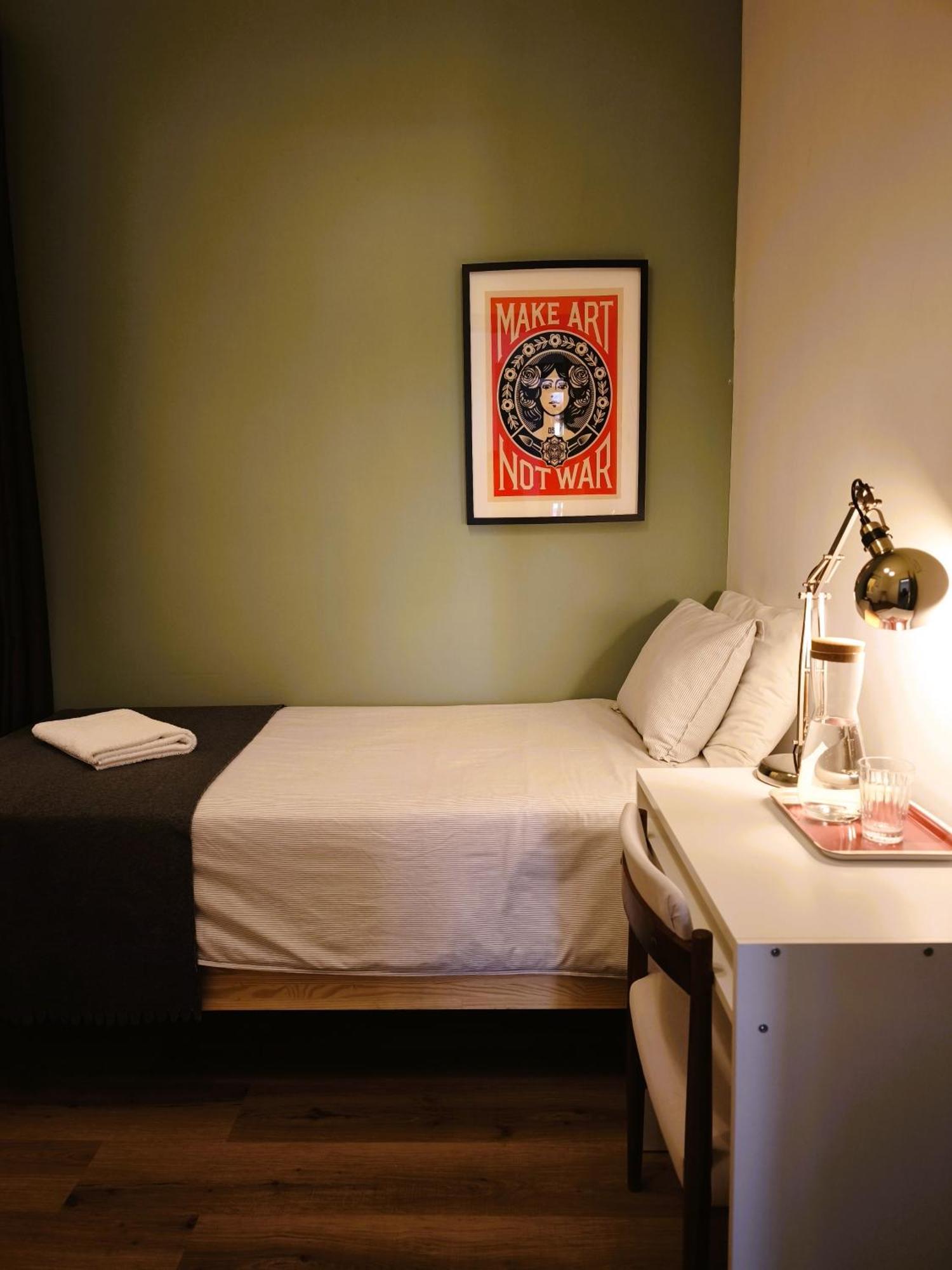 Ey Lisbon Guesthouse エクステリア 写真
