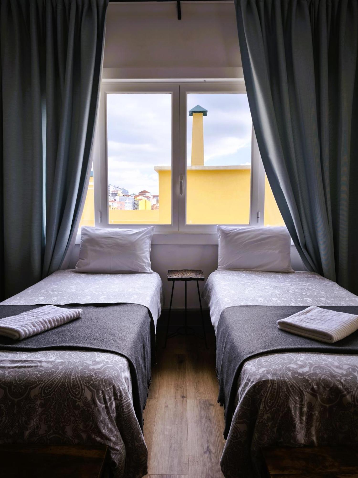 Ey Lisbon Guesthouse エクステリア 写真